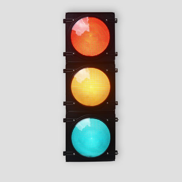 Phantom 5 IP65 Supplier High Flux Auto Traffic Signal Light 