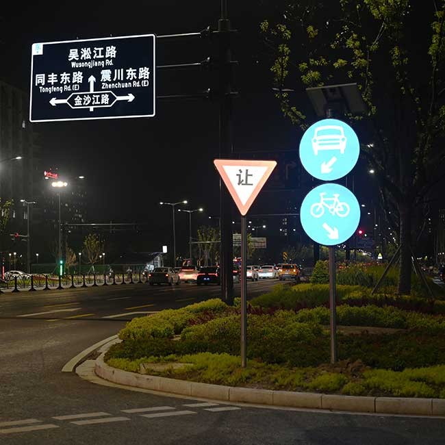 Warning Arrow Led Illuminated Traffic Signs System